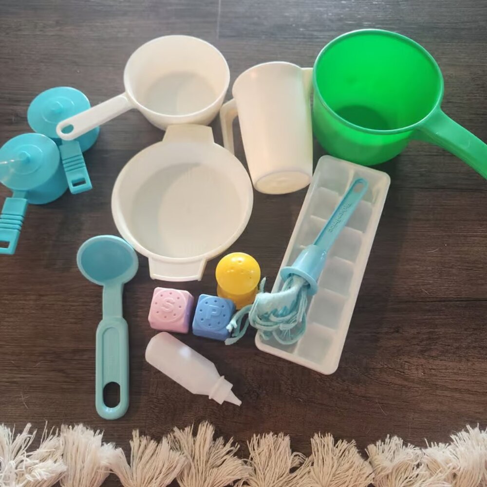 Vintage fisher price pot and pans, salt pepper